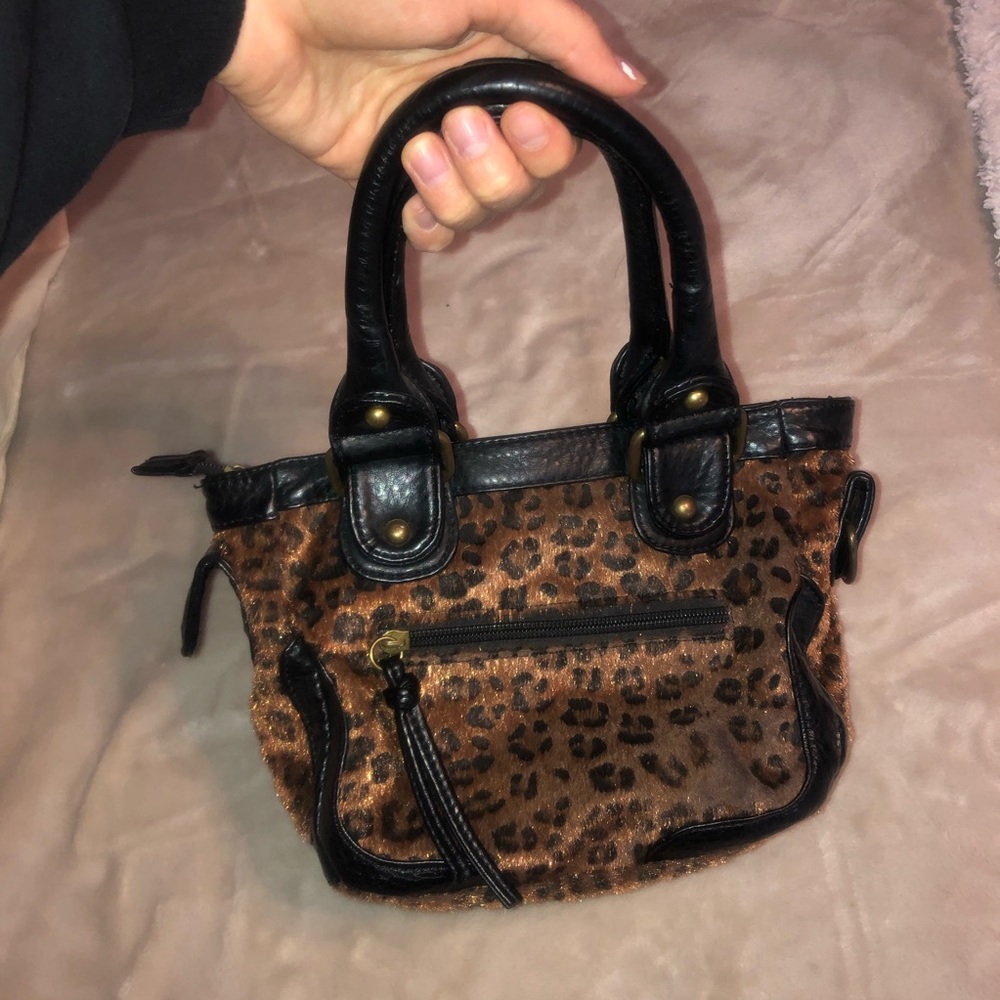 Purse - Picture 2 of 4